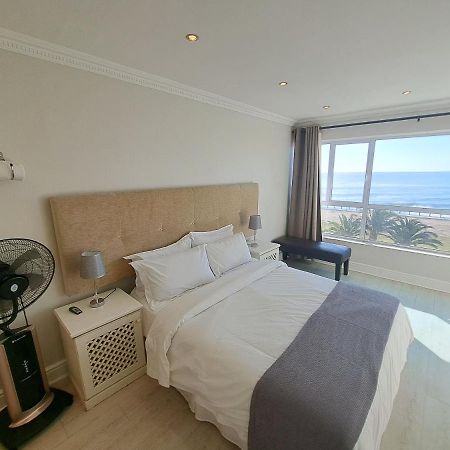 3 Bedroom Sea Facing Family Apartment Cape Town Moullie Point Екстериор снимка